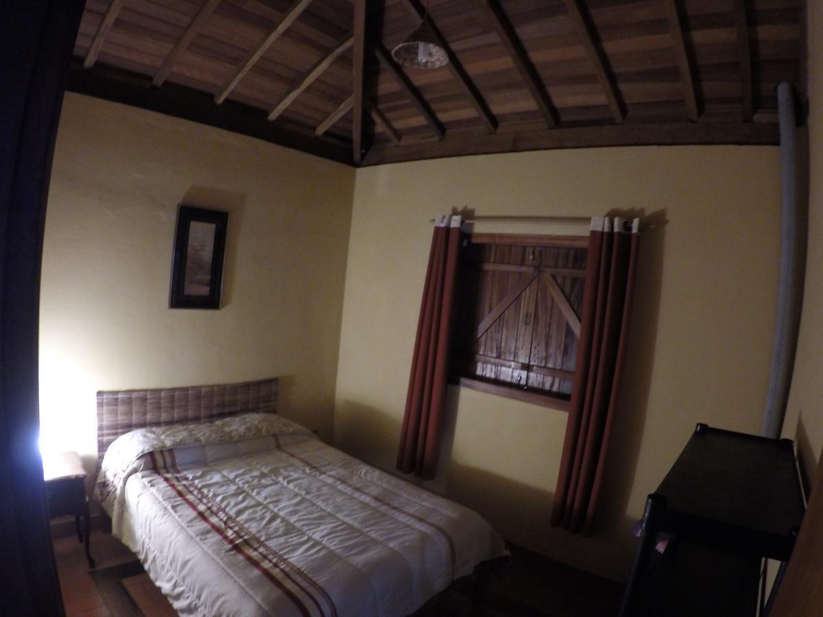 Villa Sitio Rosa De Minas à Gonçalves Extérieur photo